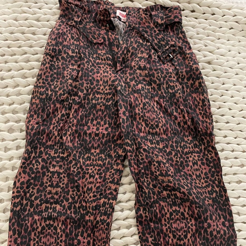 Solid And Striped High Waisted Cargo Pants
